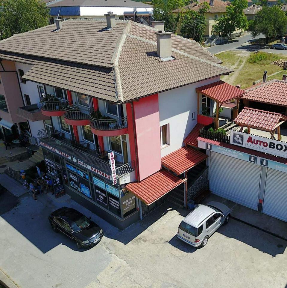 كيركوفو Guest House Chinar 08 المظهر الخارجي الصورة